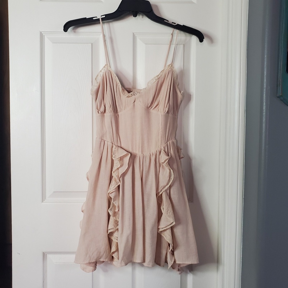 Blush Pink Romantic Mini Dress Sleeveless Ruffled Bohemian Vintage-inspired Smal